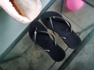 (Category: ) located in . Submitted by preloved_ry (Listing ID 1186447176, Image 1). Description: .