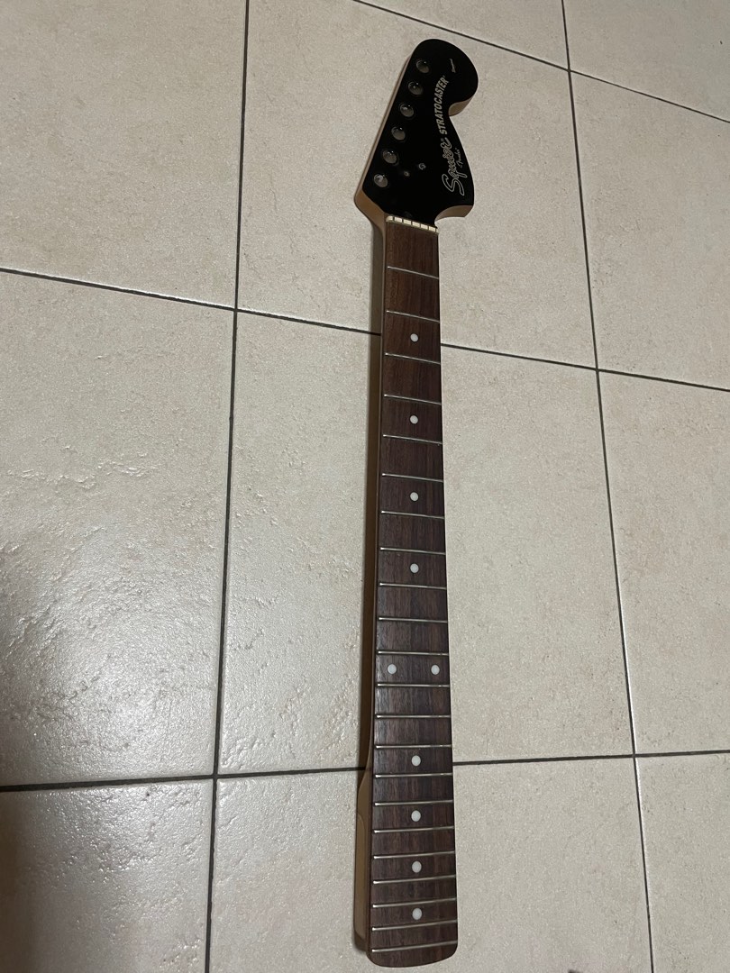 Squier standard neck with big headstock, Hobbies & Toys, Music & Media ...