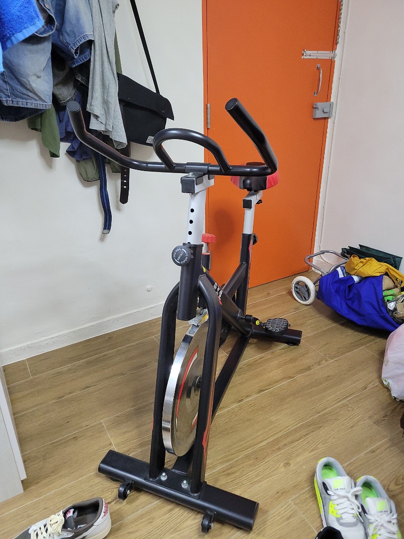 stationary-bike-carousell