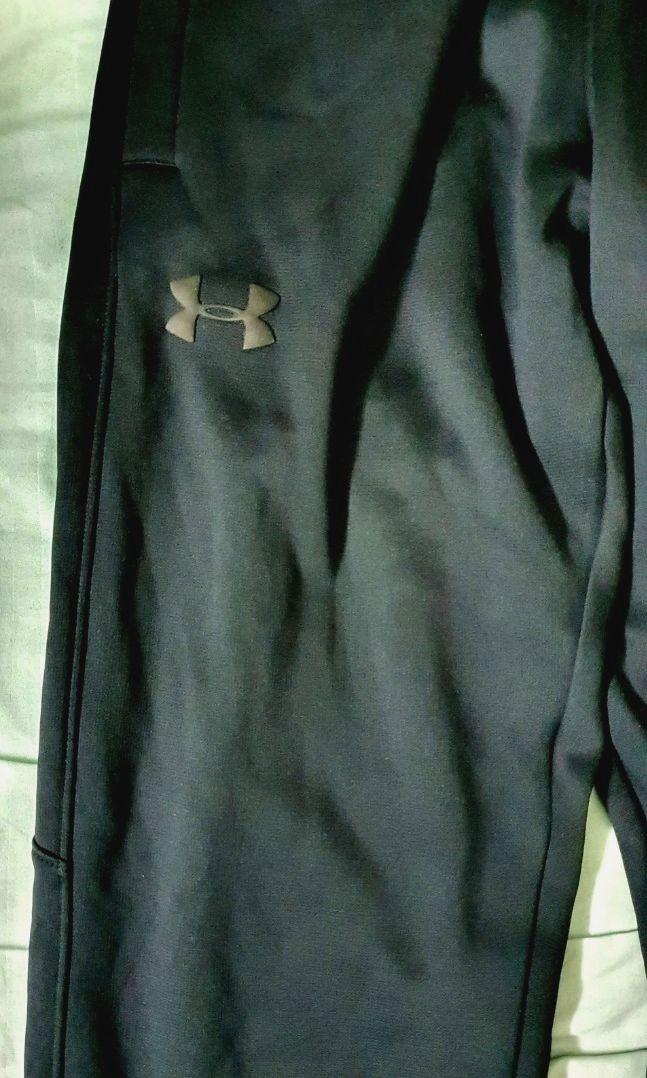 Under deals armour 1320757