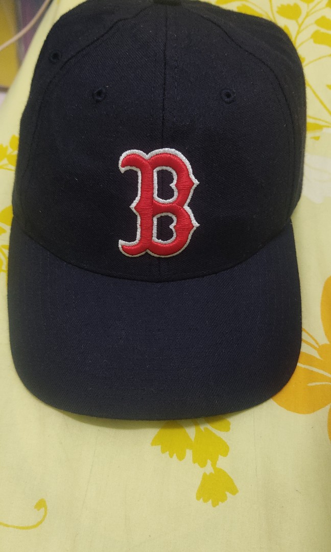 Vintage boston red sox cap, Men's Fashion, Watches & Accessories