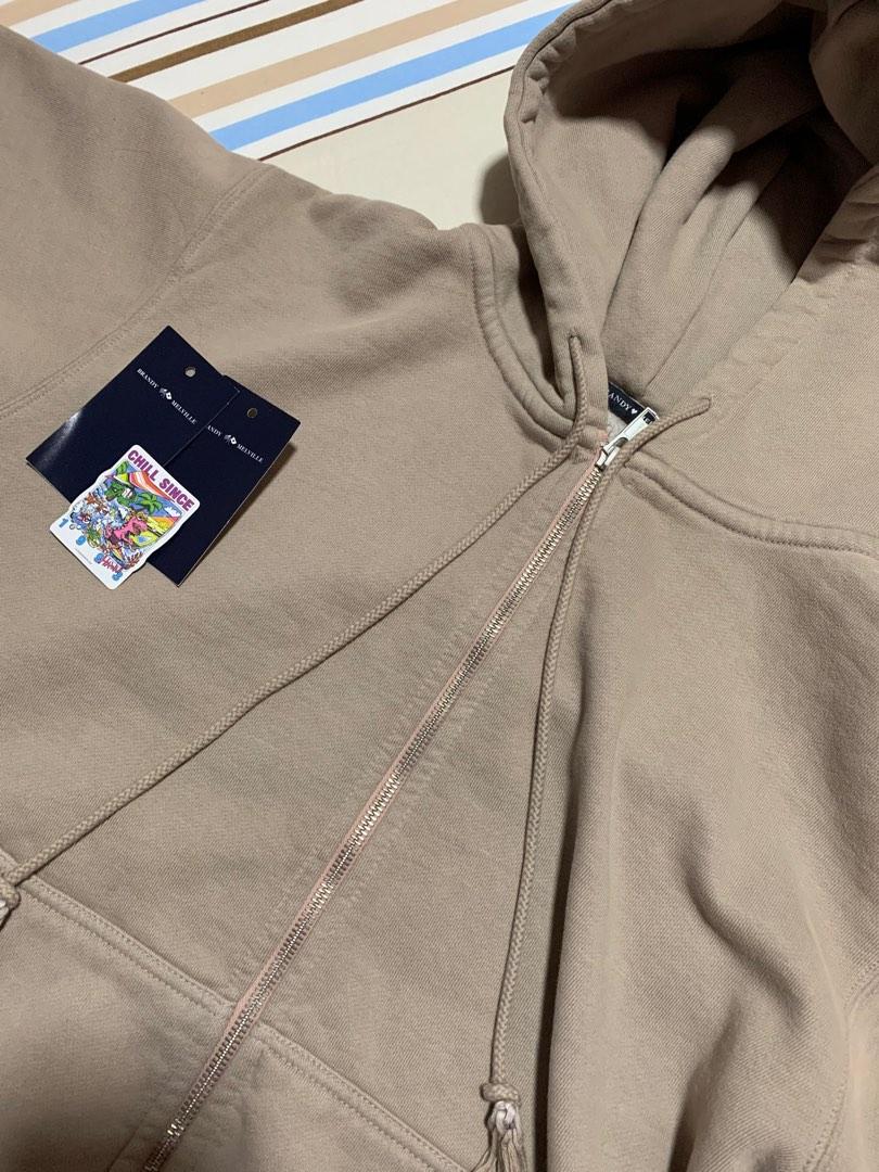WTS BRANDY MELVILLE TAUPE BROWN JACKET REGULAR WITH NORMAL FLEECE BEIGE AUTHENTIC OFFICIAL Women s Fashion Coats Jackets and Outerwear on Carousell