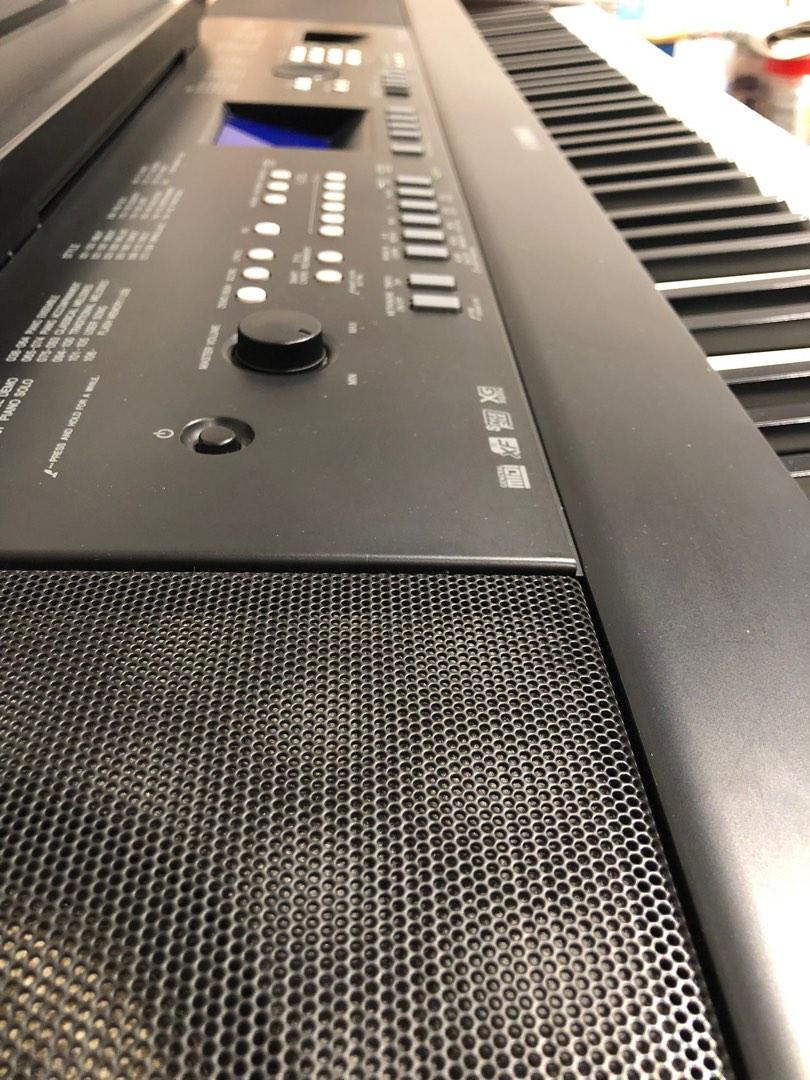 Yamaha Digital Piano dgx 650, Hobbies & Toys, Music & Media, Musical