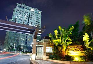 2 bedroom condo for rent in mandaluyong near Boni MRT Pioneer Makati Rockwell Dansalan Gardens