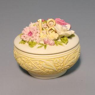 4.5cm x 6cm enesco handcast happy 18th birthday floral porcelain trinket display from UK
