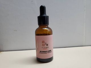 （分類：）位於 。 由 Kat_and_Jason 提交（商品編號 1186535851，圖片 1）。簡介： 。
