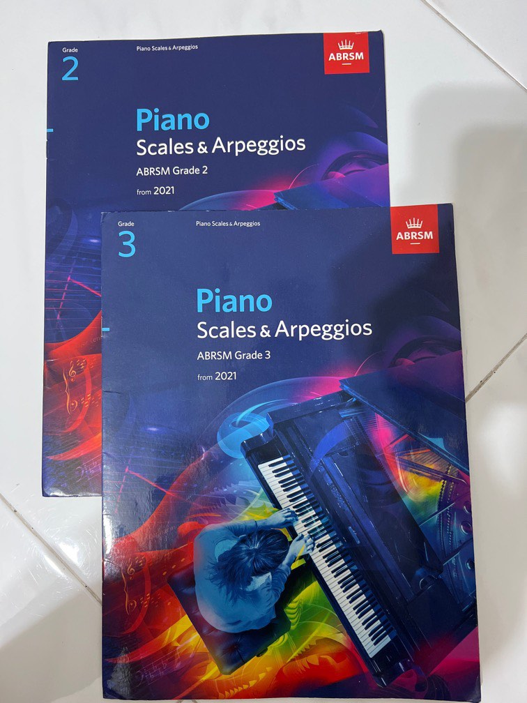 ABRSM Piano Scales & Arpeggios Grade 2 & Grade 3, Hobbies & Toys, Music & Media, Music
