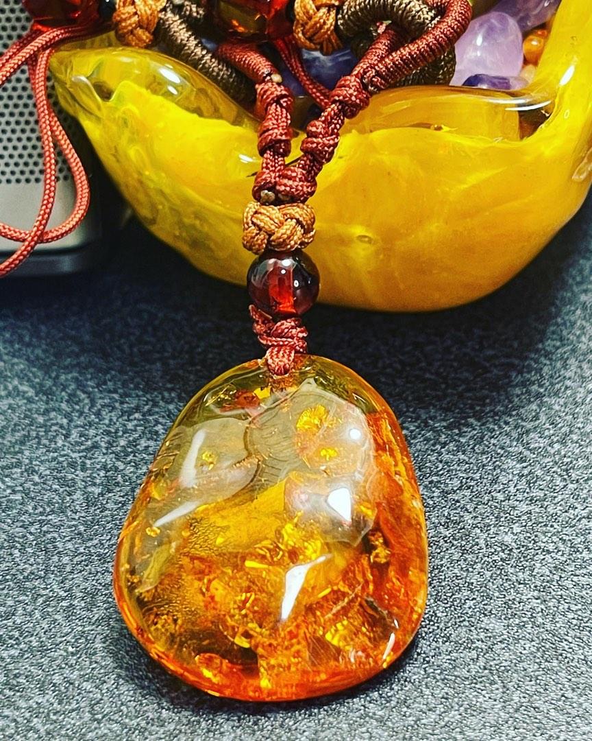 Amber Necklace Women s Fashion Jewelry Organizers Necklaces on Carousell