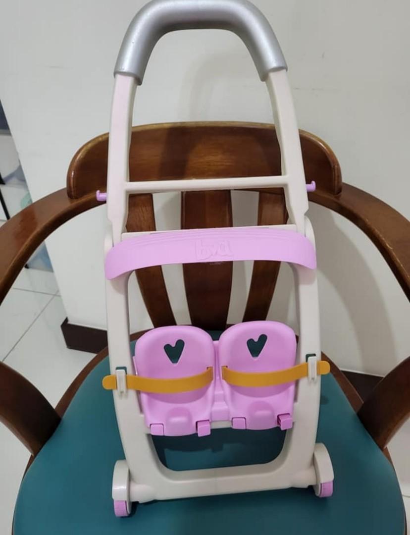 Baby alive stroller (Category: Strollers) located in Mandaluyong City. Submitted by hotlistingsmnl (Listing ID 1186476700, Image 1). Description: baby alive stroller pre loved.. well used. original plus sf.