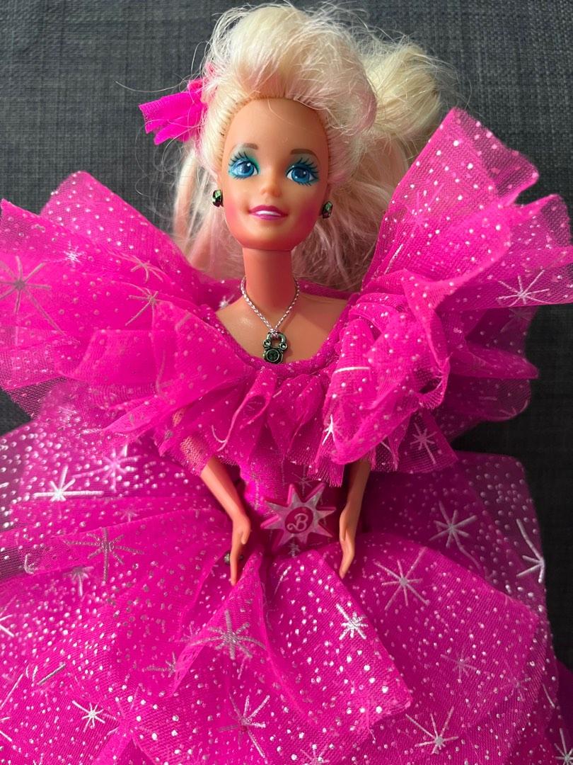 Happy holidays special hot sale edition 1990 barbie