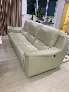 (Category: ) located in . Submitted by comeshopgo (Listing ID 1177402411, Image 1). Description: .
