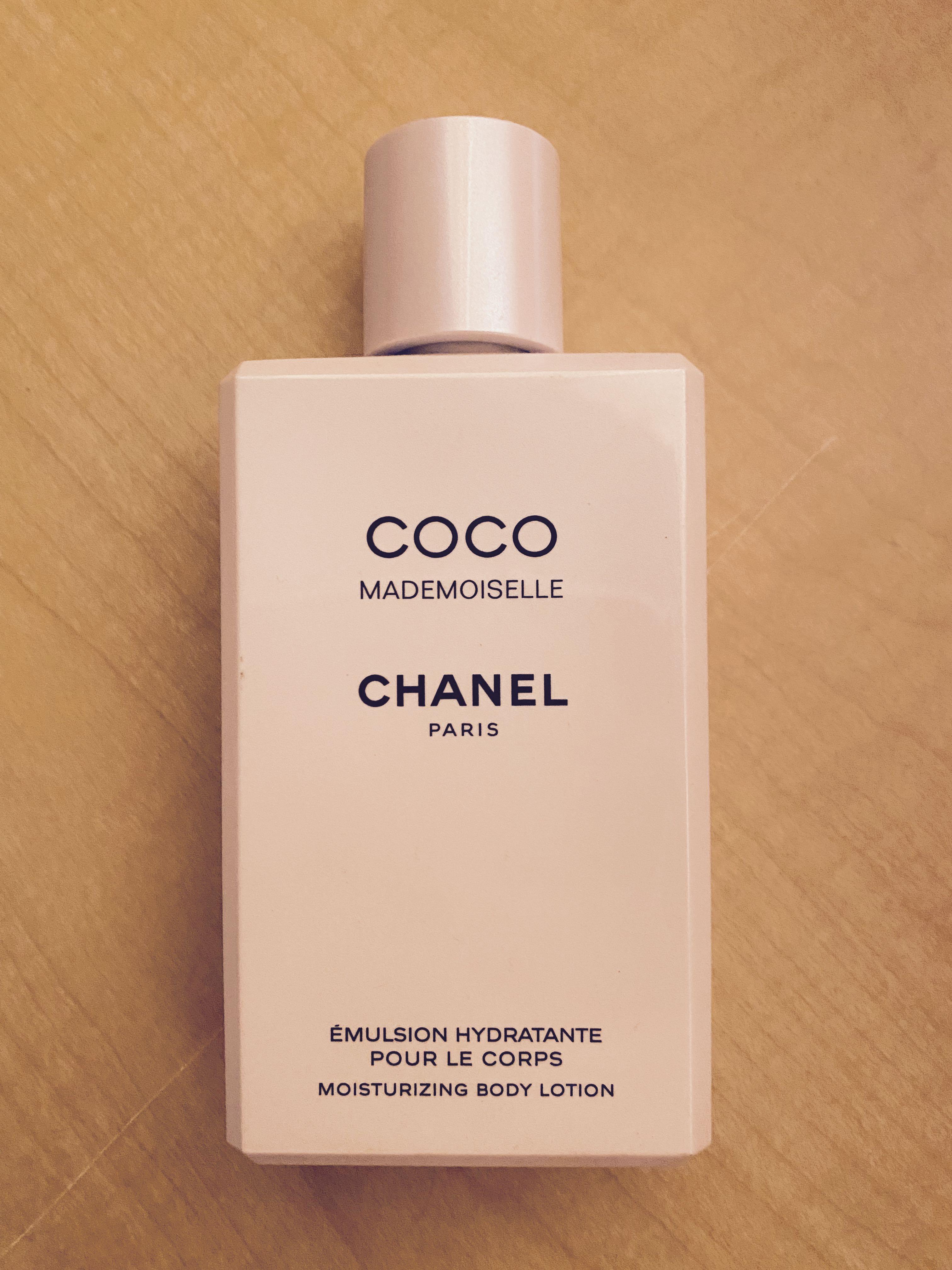 CHANEL COCO MADEMOISELLE MOISTURIZING BODY LOTION