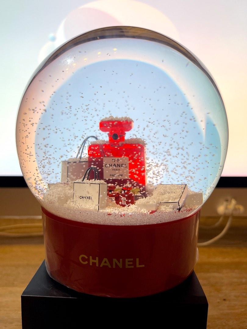 CHANEL Glass N°5 Perfume Bottle Snow Globe Red 1251328