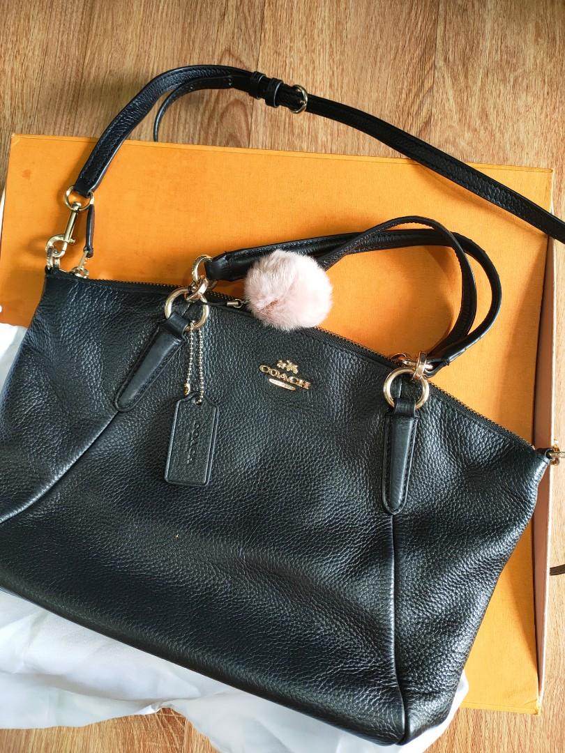 Coach dumpling bag clearance
