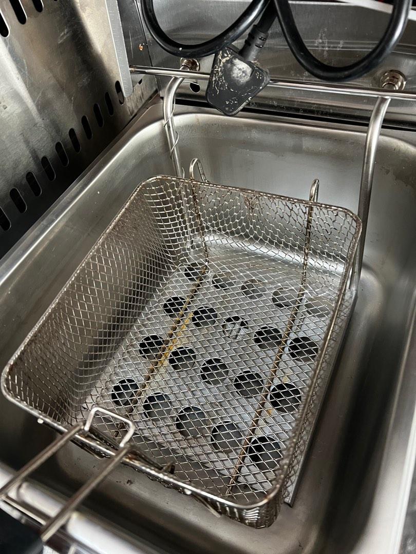 Counter top deep fryer, TV & Home Appliances, Kitchen Appliances