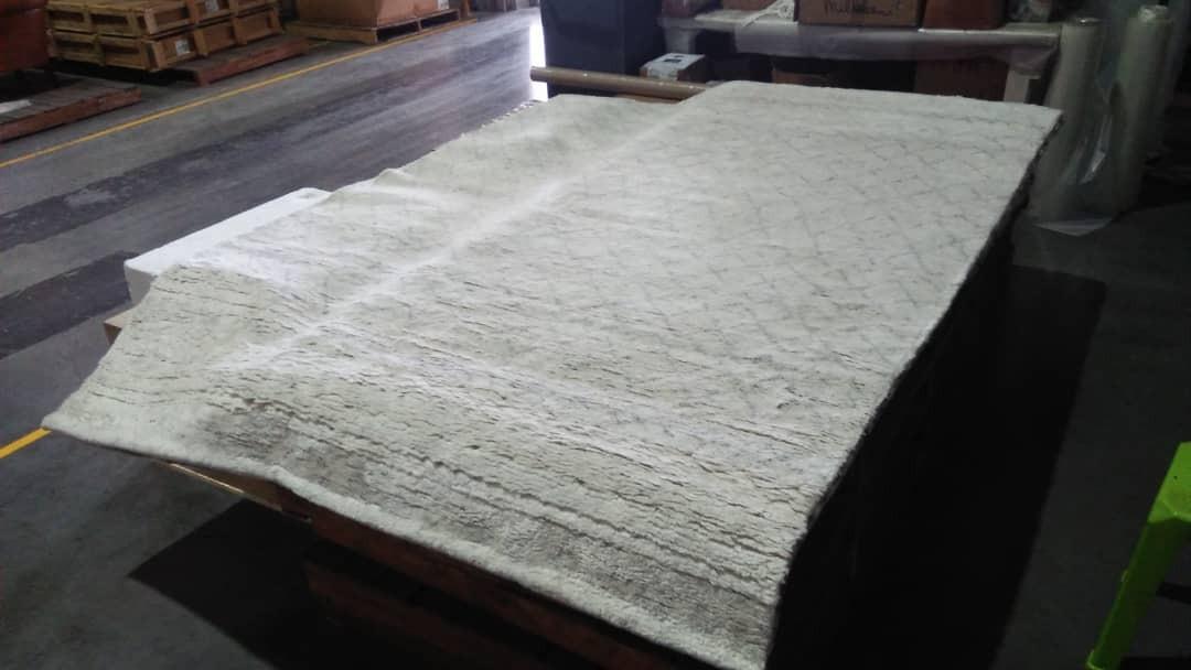 Crate & Barrel SILKY Ferraco Grey Moroccan Area Rug 6'x9', Furniture ...