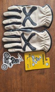 Crossbone leather gloves