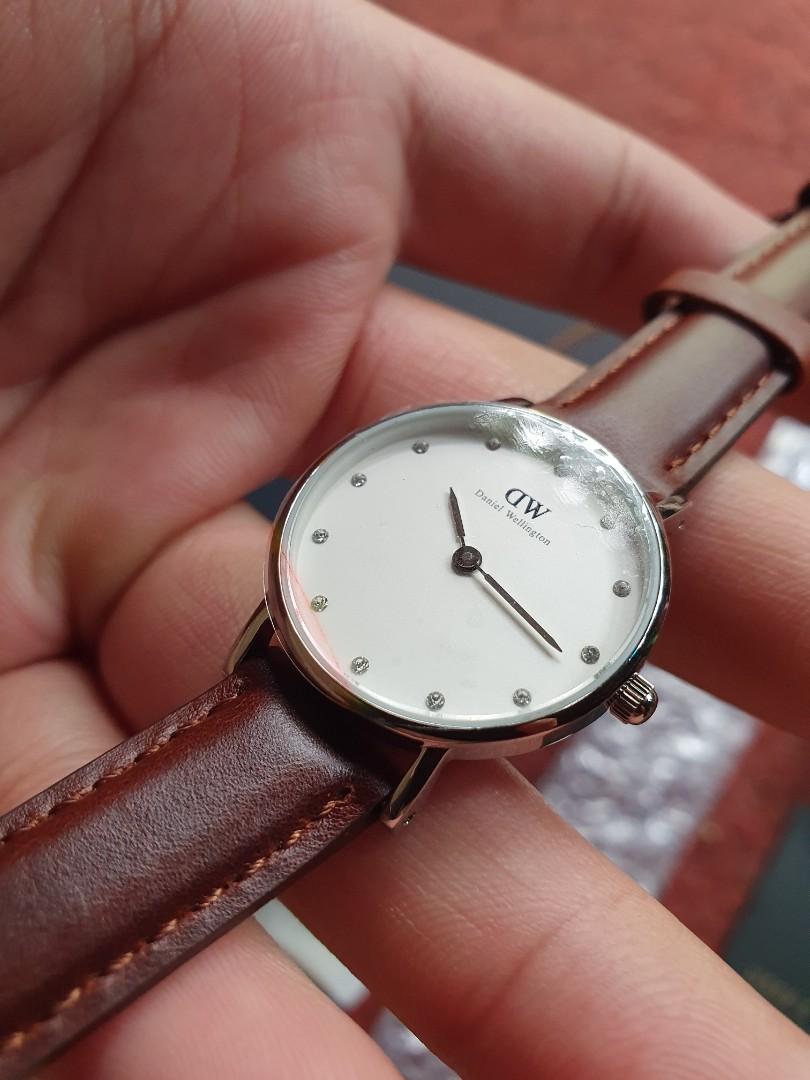 Daniel Wellington Classy St. Mawes Silver 26mm Original Fesyen Wanita Jam Tangan di Carousell