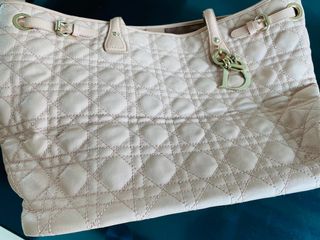 （分類：）位於 。 由 helenbobo 提交（商品編號 1186506024，圖片 1）。簡介： 。