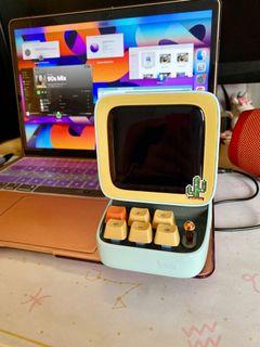 Divoom Ditoo Plus Pixel Art Game Portable Bluetooth Speaker