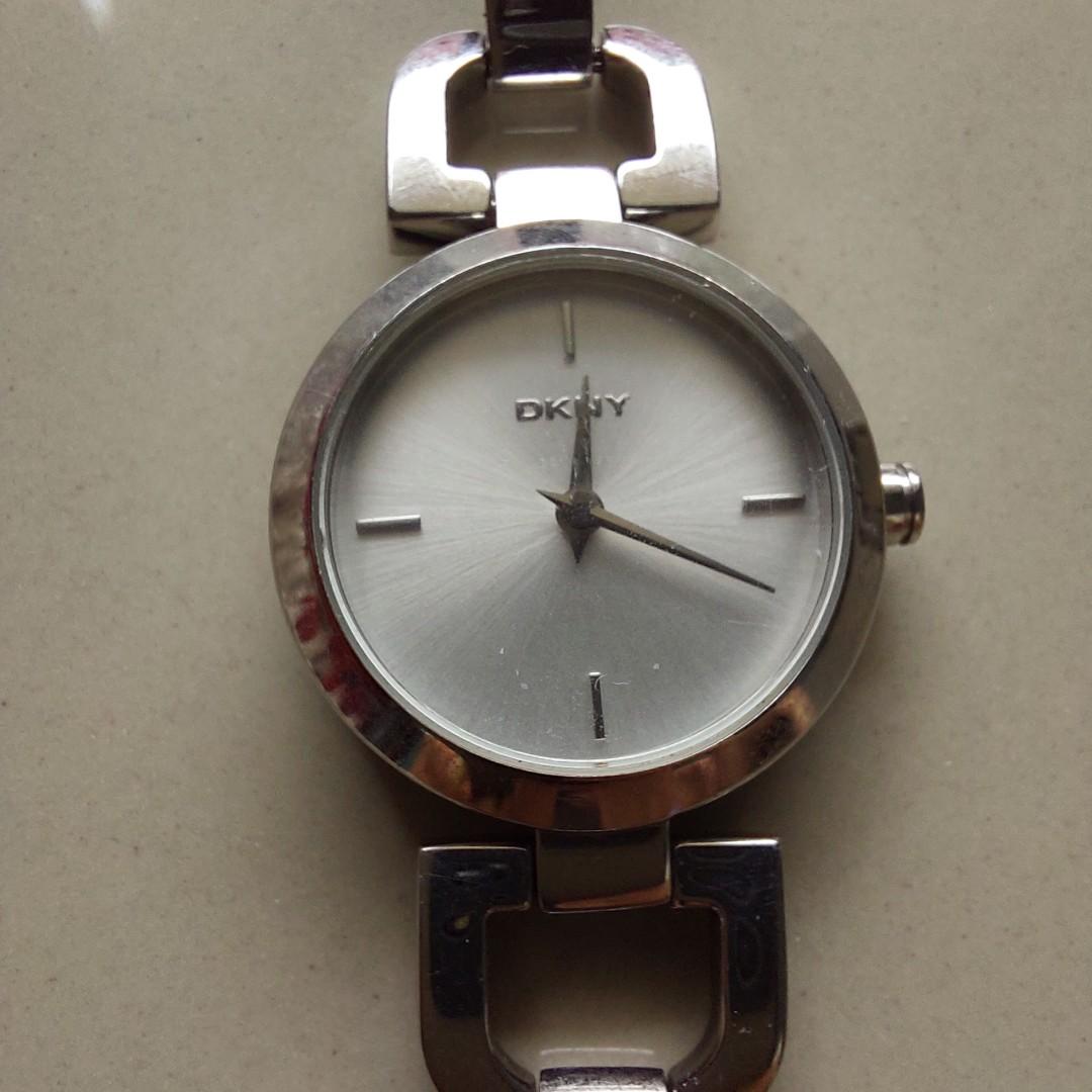 Dkny watch best sale harga
