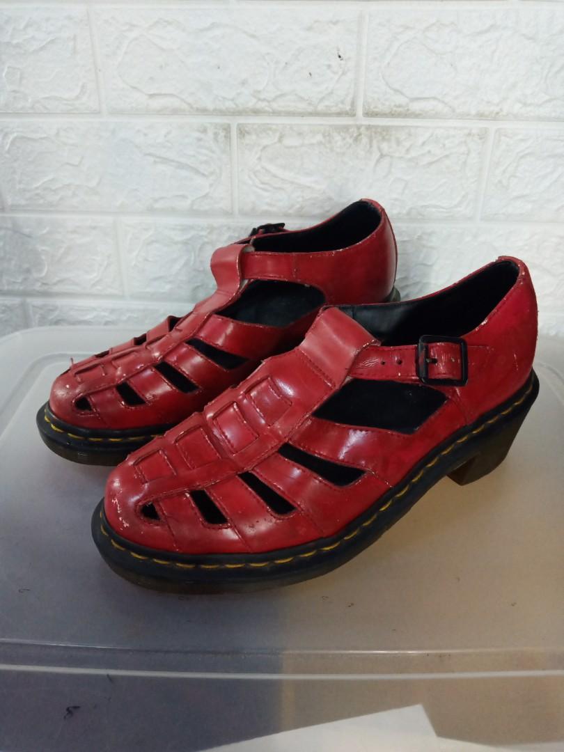 Dr martens parade shoe clearance