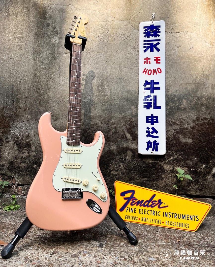 Flamingo pink stratocaster 2025