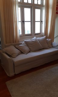 (Category: ) located in . Submitted by decluterfaye (Listing ID 1186526753, Image 1). Description: .