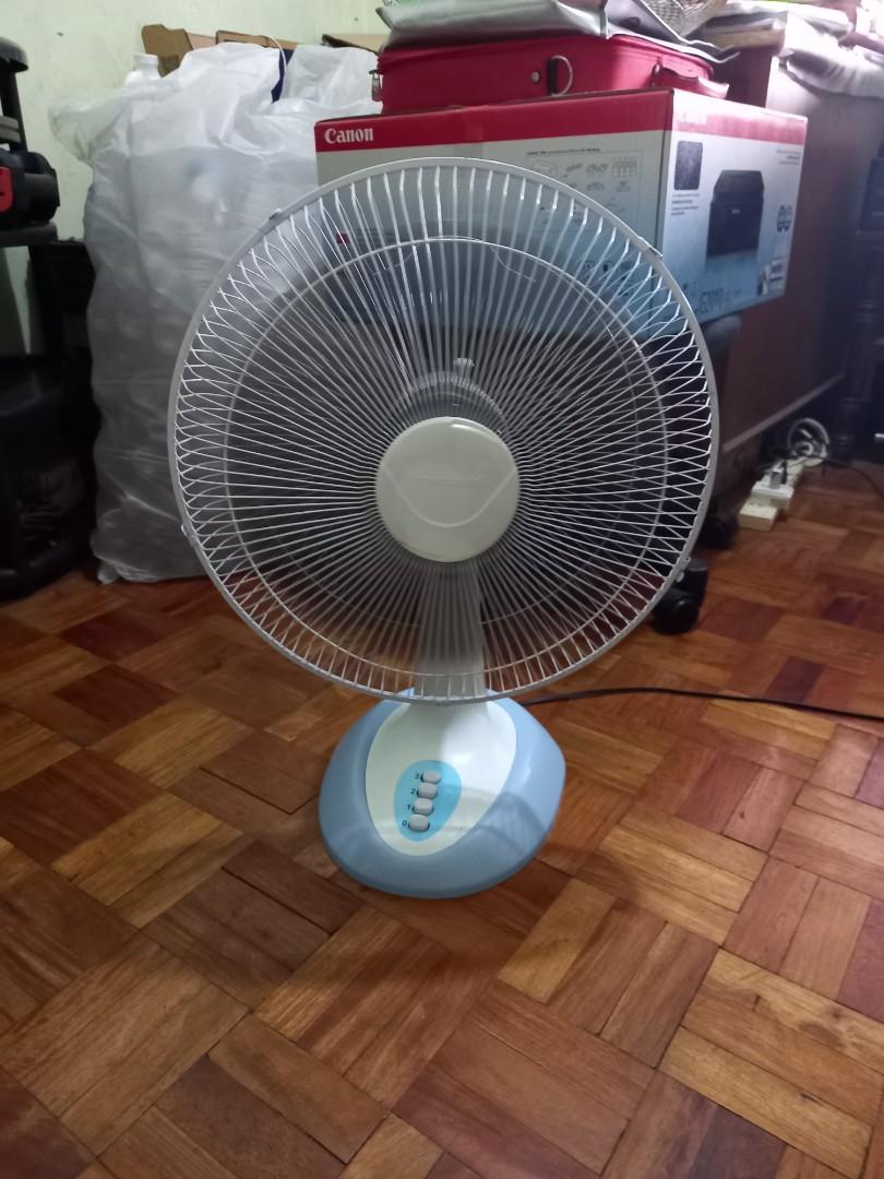GOOD AS BRAND NEW MARUBISHI ELECTRIC FAN, Furniture & Home Living