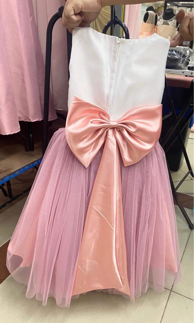 Gown flower girl (Category: Babies & Kids Fashion) located in Paranaque City. Submitted by diana080 (Listing ID 1186524169, Image 2). Description: used once only worn by 3yo girl .