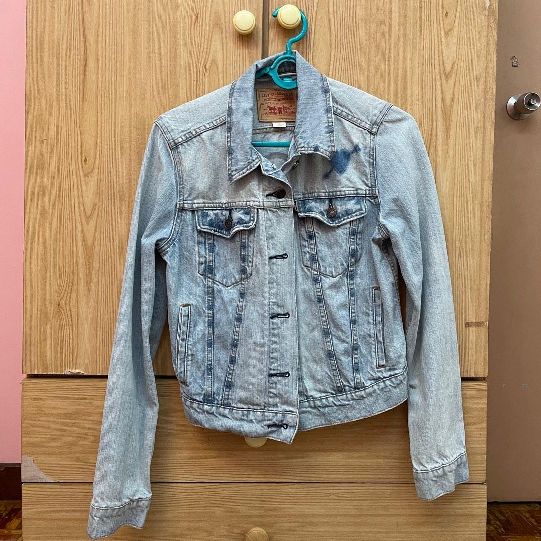 Levi's light denim jacket 2025