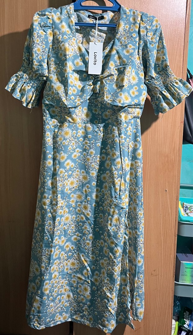 Lovito Cute Floral Print V Neck Split Thigh Dress, Women's Fashion, Dresses & Sets, Dresses on