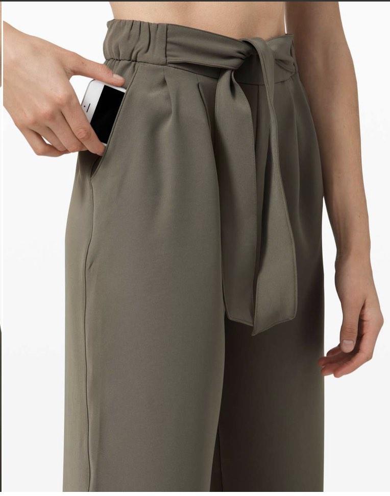Noir sales crop lululemon