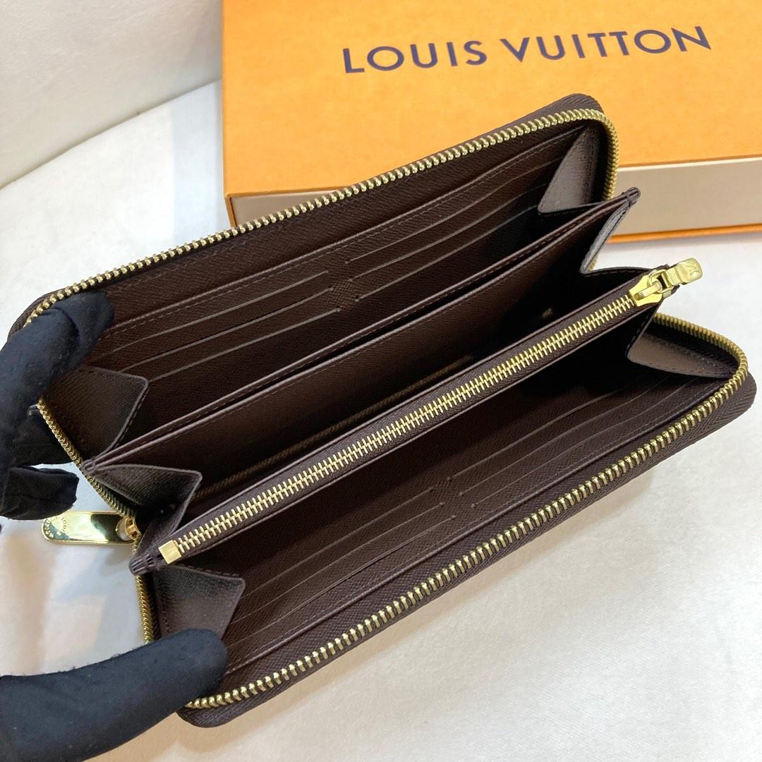 Louis Vuitton - Zippy Wallet - Damier Ebene - GHW - Pre Loved