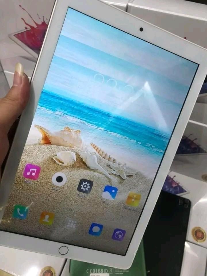 Mediatek tab (Category: Android) located in Manila. Submitted by espinosakimrhian (Listing ID 1186535317, Image 2). Description: 10 inch Mediatek Tablet Color Black Green Gold P 3499 onLy 8Gb Ram +256 Gb Rom 5G LTE 8Core2.0Ghz 12.0 Android Veesion Lollipop Dual sim Dual camera Battery Bulit in 4000 Mah Sama Charger OTG Case Tempered #MediaTek #Tablet.