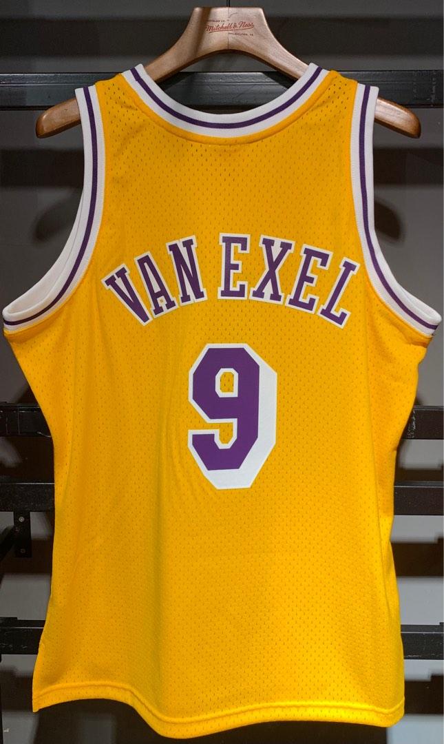 Mitchell & Ness NBA Swingman Jersey Los Angeles Lakers 1996-97 Nick Van Exel  #9 Yellow