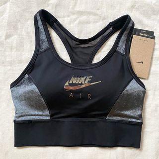 NEW with tags Nike air halter sports bra