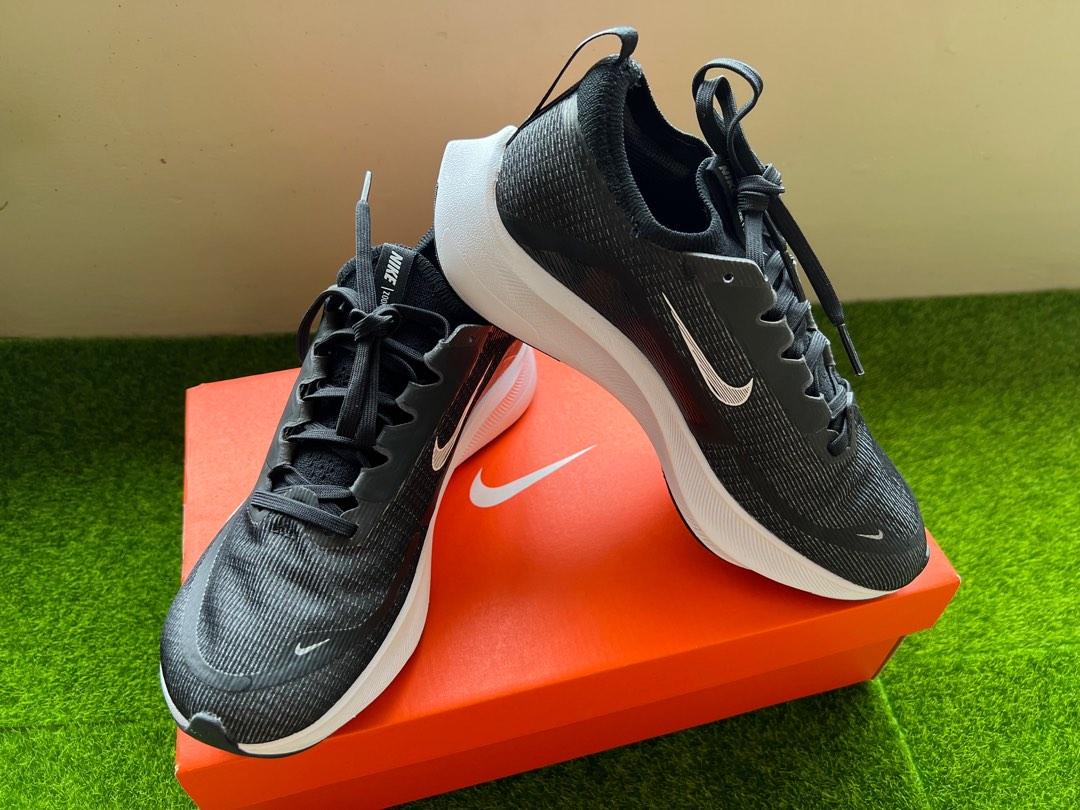Nike zoom fly size 7 clearance