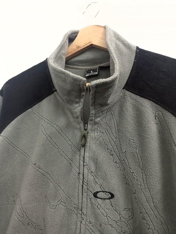 Oakley fleece jacket discount
