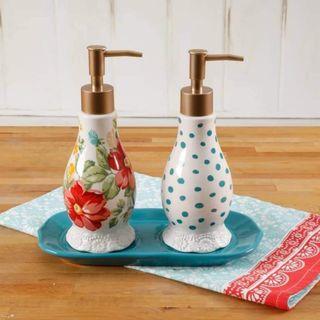 Pioneer Woman soap and lotion dispenser