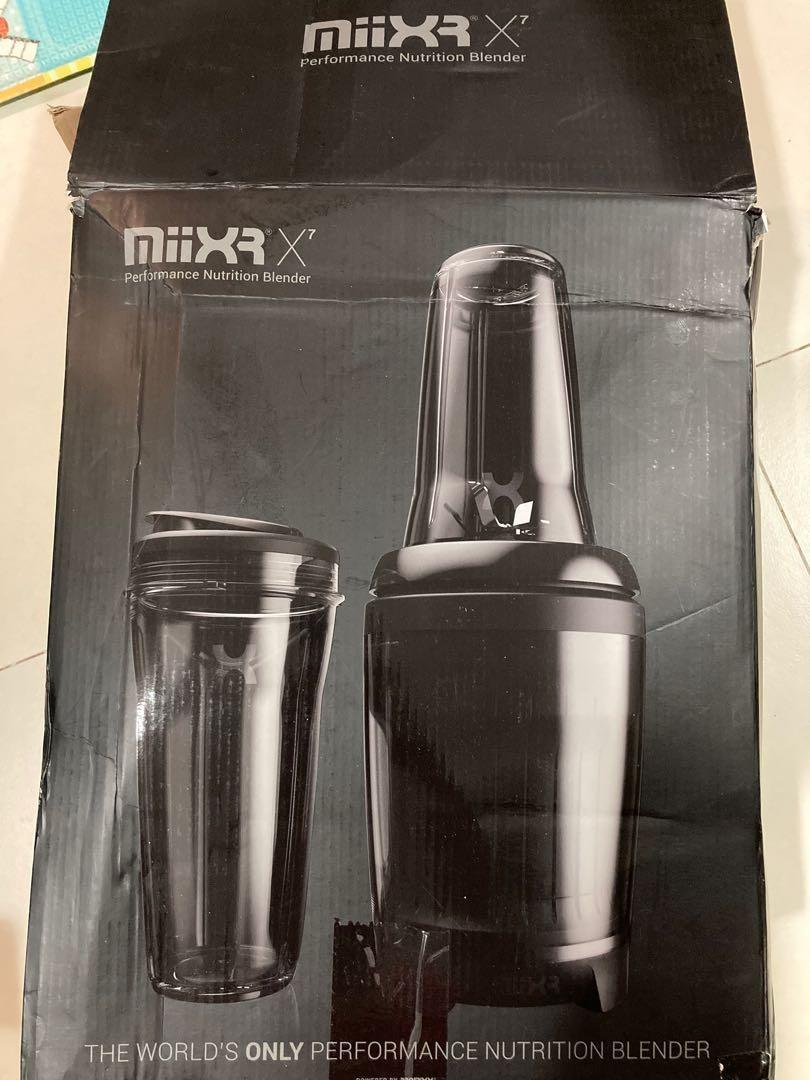 PROMiXX MiiXR X7 Personal Blender for Shakes and Smoothies Highly