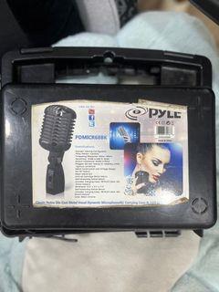 PYLE Classic Retro Dynamic Microphone