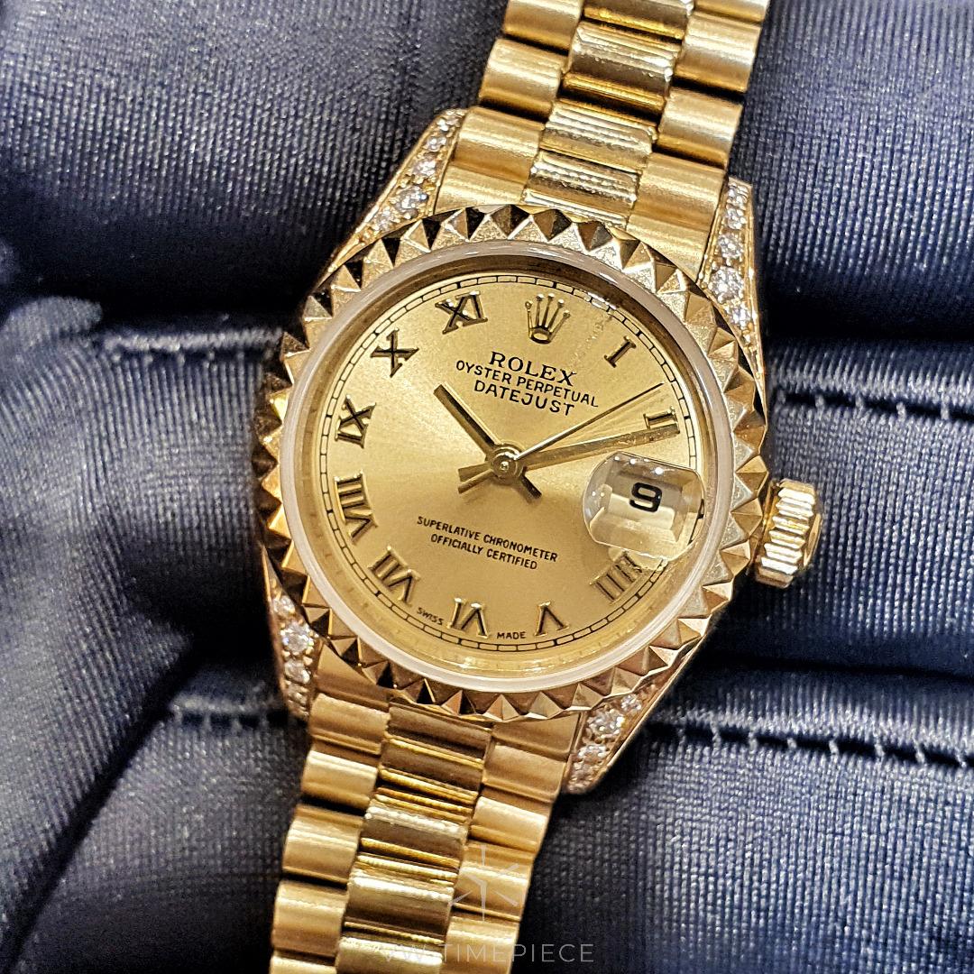 Rolex pyramid bezel outlet