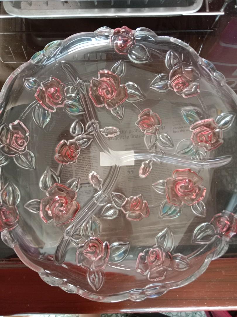 Rose three sectional glass plate Mikasa