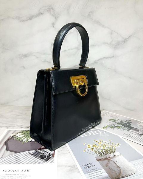 Salvatore ferragamo gancini 2 way deals bag