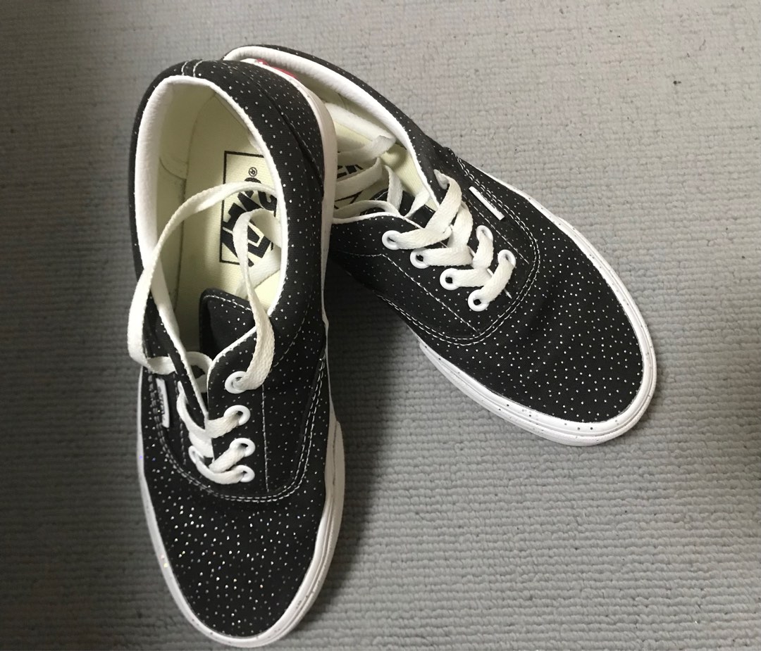 What stores sell vans shoes best sale