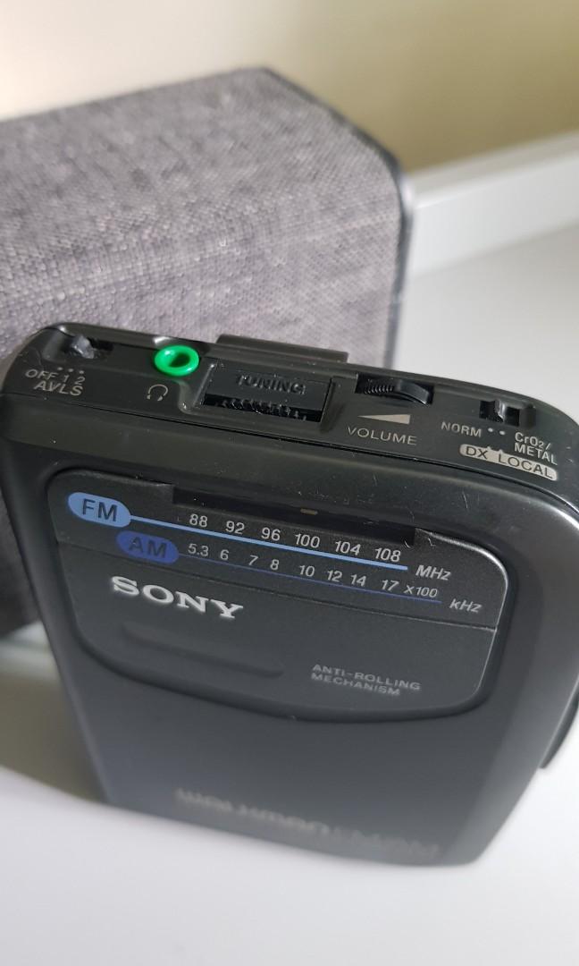 Sony Walkman WM-FX101 AM / FM Radio Portable Cassette Tape Player Rare ...
