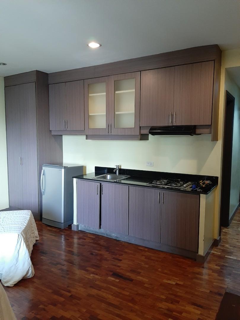 Studio unit for rent beside Robinson place Ermita ,Manila, Property