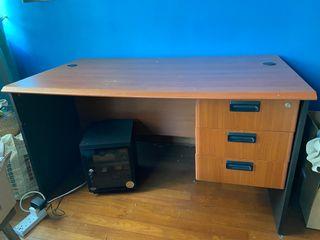 Sturdy big table work desk