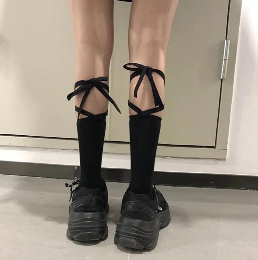 Nike lace best sale up socks